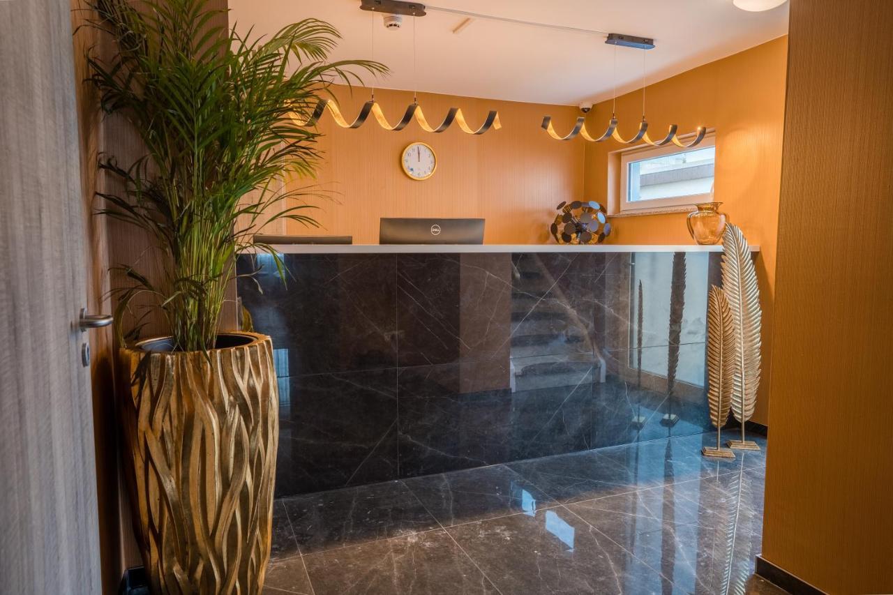 Liebig Hotel Ehringshausen Экстерьер фото